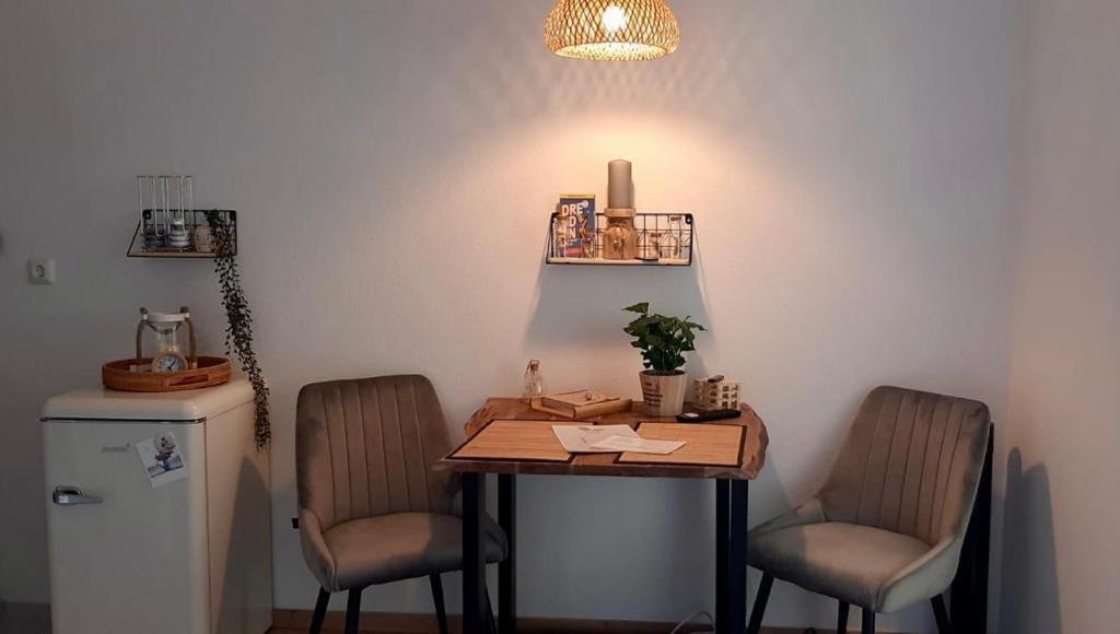 Kleine Liesl In Der Neustadt Mit Parkplatz Apartment *